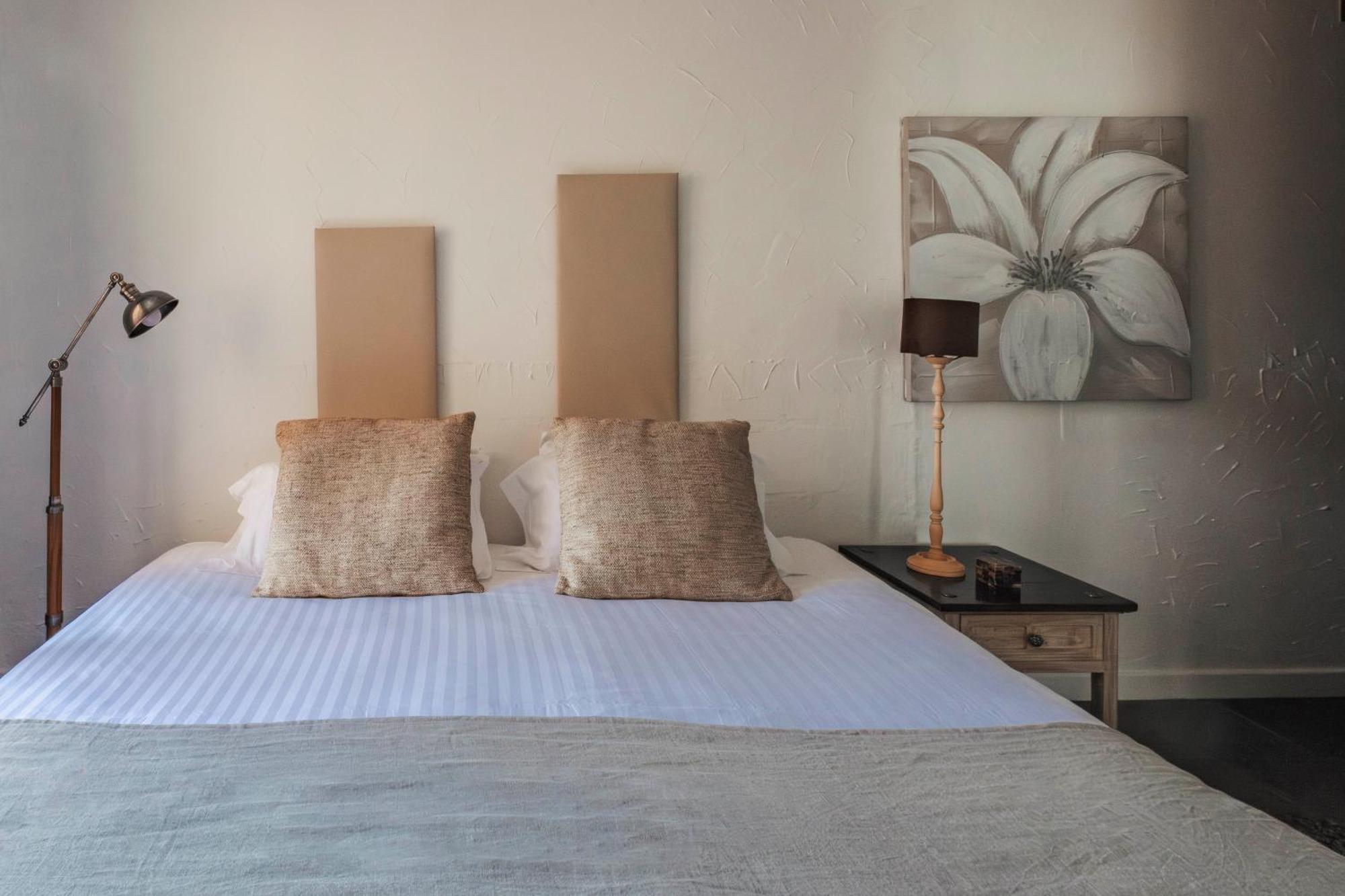 Surplage Hotel Cavaliere เลอลาวองดูว์ ภายนอก รูปภาพ