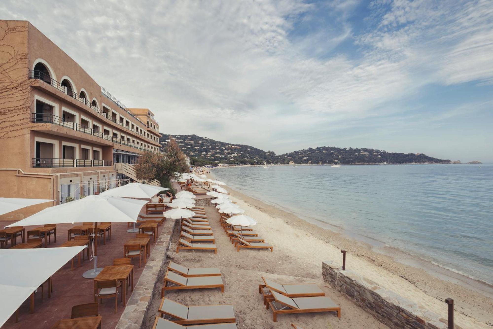 Surplage Hotel Cavaliere เลอลาวองดูว์ ภายนอก รูปภาพ